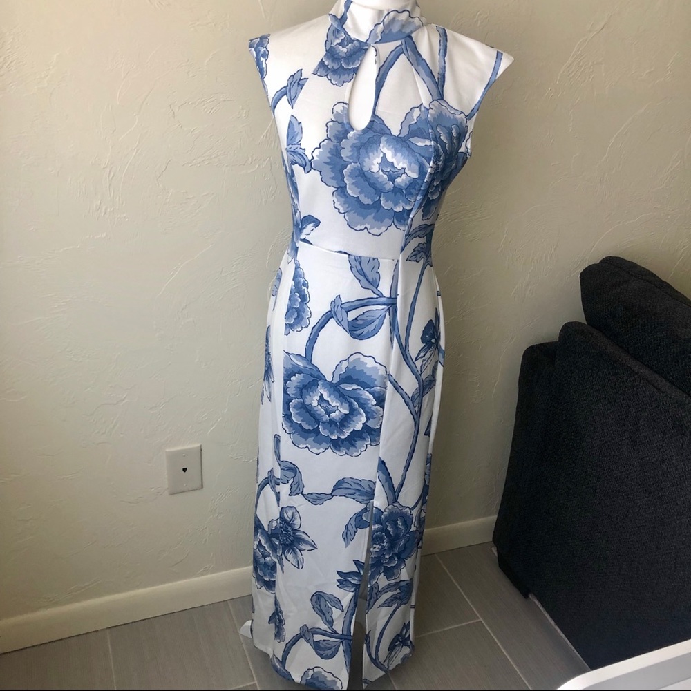 🦋 New blue and white Cheongsam inspired dress! 🦋